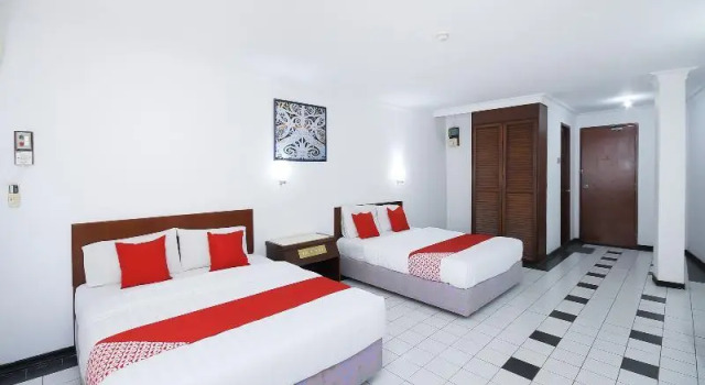 Семейный номер Premium Super OYO 1018 Telang Usan Hotel Miri