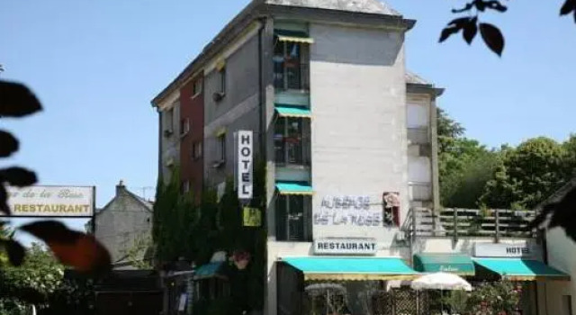 Номер Superior Logis Hôtel Auberge de la Rose