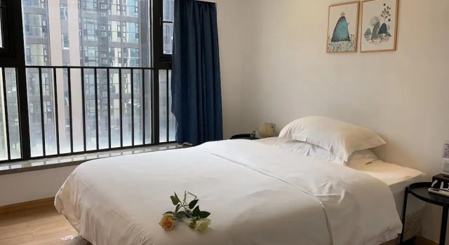 Апартаменты Economy Ihouse Executive Apartment