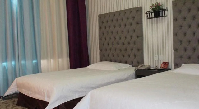Zhongzhou Hotel (XingHe Road), Rezervovat Hotel Hebi Henan
