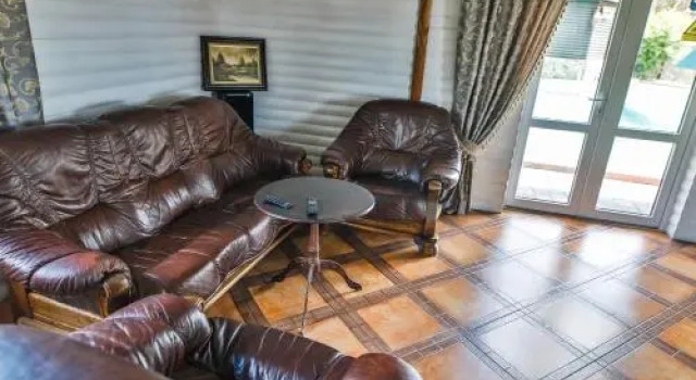 Avalon Hotel&Pool, Prenota Hotel Yelikhovichi Lviv