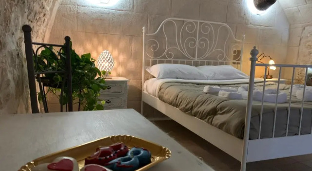 fiori catene tra le torri, Buchen Sie Hotel Conversano Metropolitanstadt Bari