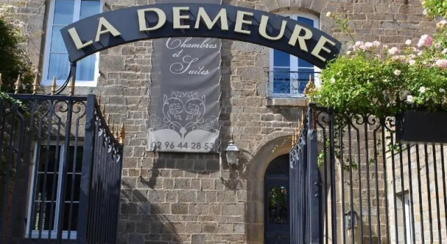 La Demeure, Rezervovat Hotel  