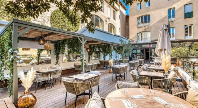 Номер Privilege Mercure Pont d’Avignon Centre