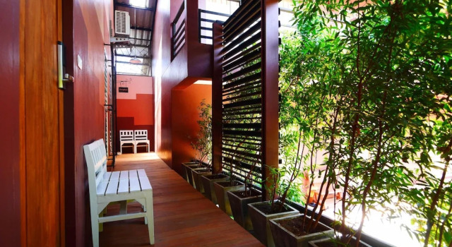 Бунгало Deluxe с балконом Forest Bungalows & Mamas Restaurant
