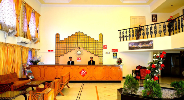Hotel Rajputana Palace
