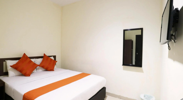 CJL Hotel