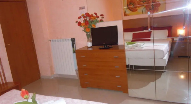 Natalys House Bed&Breakfast, Prenota Hotel Hotel a Lazio con parcheggio, Parcheggio