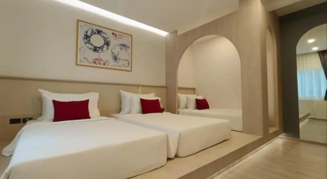 Трёхместный номер Executive Hotel Midtown Ratsada