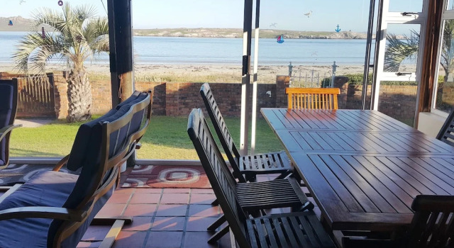 Коттедж Comfort Seemansrust, Langebaan, 9-sleeper