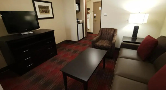 Номер Standard Best Western Plus Red Deer Inn & Suite
