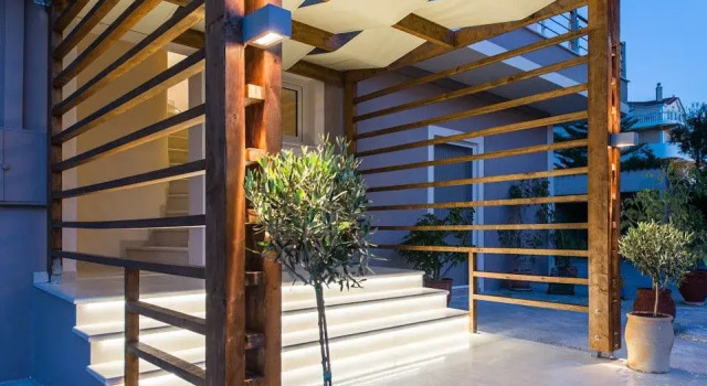 Zoi Apartments