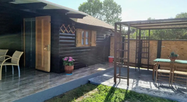 Wooden house corfu, Забронировать Отель Отели периферии Ионических островов с парковкой, Парковка