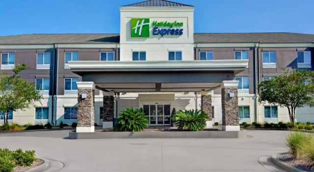 Holiday Inn Express Suites Atmore North, Varaa Hotelli Hotellit Atmore aamiaisella, Aamiainen