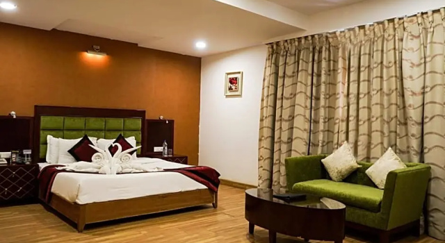 Семейный люкс Hotel Adityaz