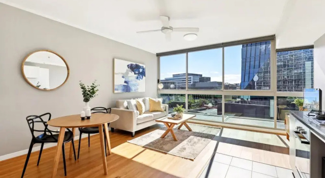 Elegant Inner-city 1-bed With Rooftop Dining, Забронировать Апартаменты/квартира Апартаменты Брисбна, рядом с Тиволи, Апартаменты/квартира