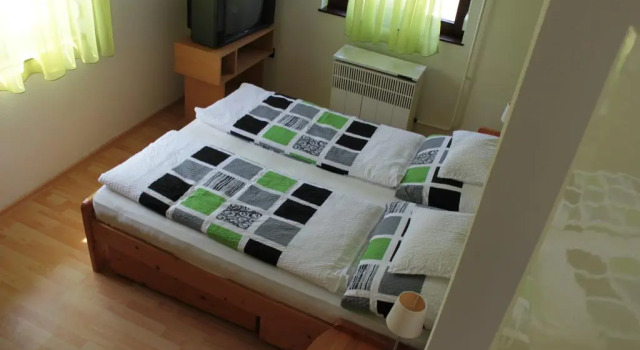Marietta Apartman, Prenota Appartamento Hotel a Western Transdanubia con piscina, Piscina