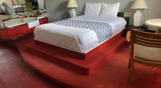 Полулюкс Hotel Motel Le Regent