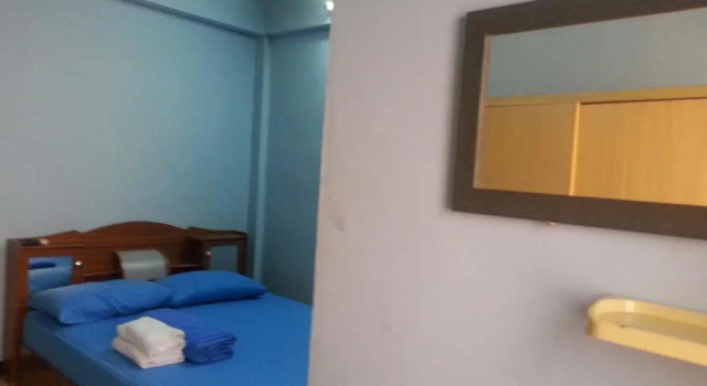 Roong-Arun Apartment