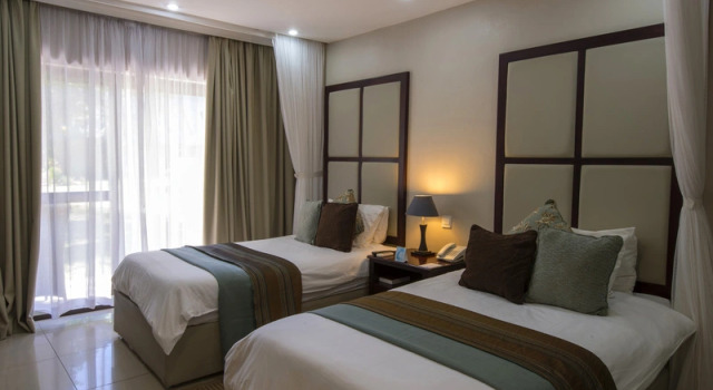 Двухместный номер Standard с балконом и с видом на сад Azambezi River Lodge
