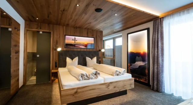 Двухместный номер Deluxe с балконом Hotel Huber Hochland