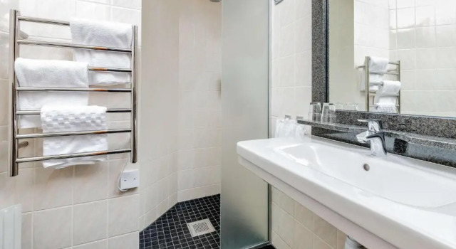 Трёхместный номер Standard Best Western Hotel 23