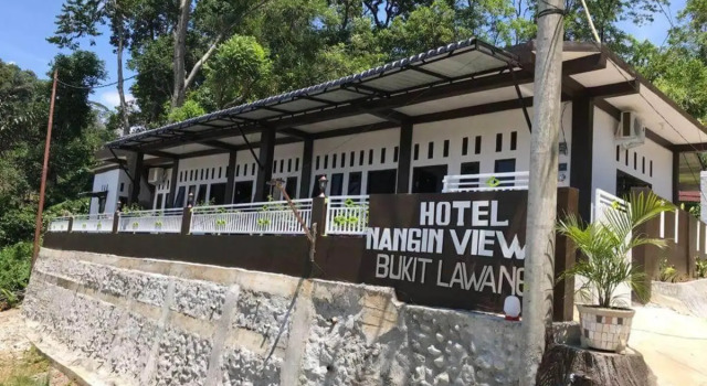 Hotel Nangin View RedPartner, Book Hotel Hoteller i Bukit Lawang med parkering, Parkering