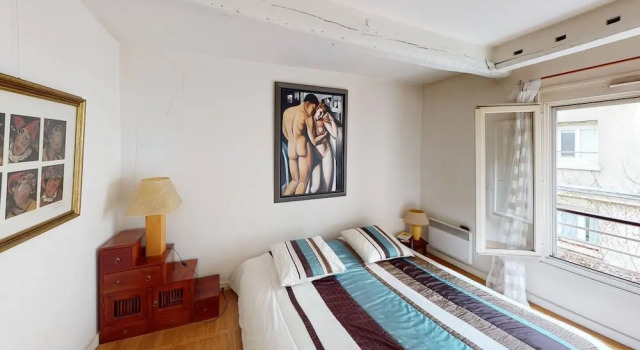 Апартаменты Deluxe Marais Two Bedroom Haven