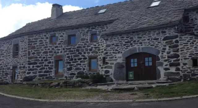 VVF Haute Loire Saint-Julien-Chapteuil, Rezerwuj Ośrodek wypoczynkowy Hotele resortowe w Owernia, Ośrodek wypoczynkowy