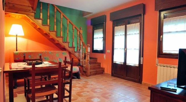 Apartamentos Al pie de Mañanga, Prenota Appartamento Hotel a Asturie con parcheggio, Parcheggio