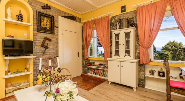 Nice Home in Lovran With 3 Bedrooms and Wifi