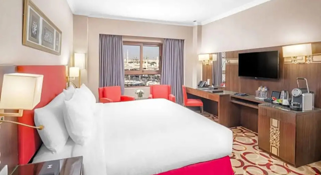 Двухместный номер Superior с видом на город Millennium Taiba Hotel