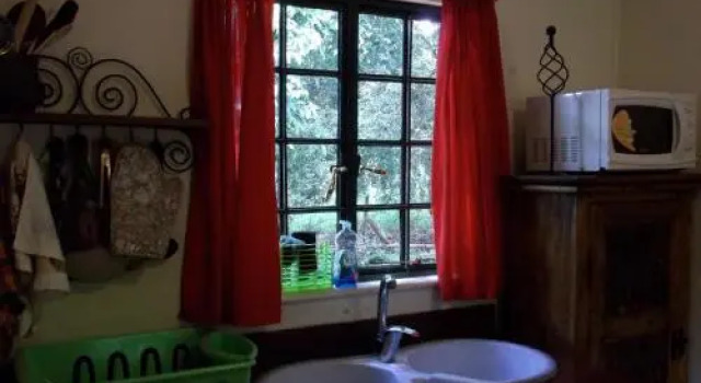 Annakaru Guest House 1