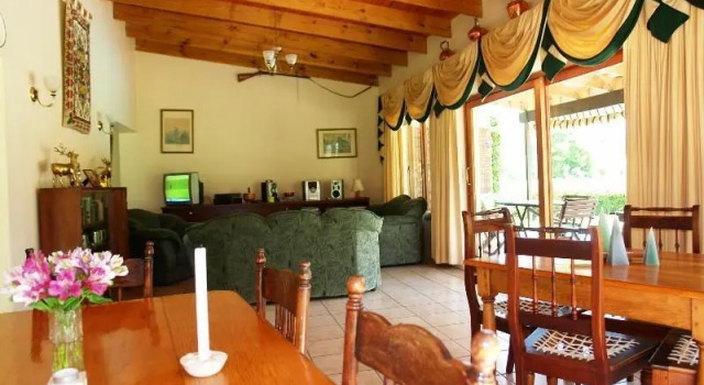 Langley House, Boek Hotel Kurland Zuid-Afrika