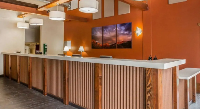 Quality Inn Springdale at Zion Park, Varaa Hotelli Springdale 