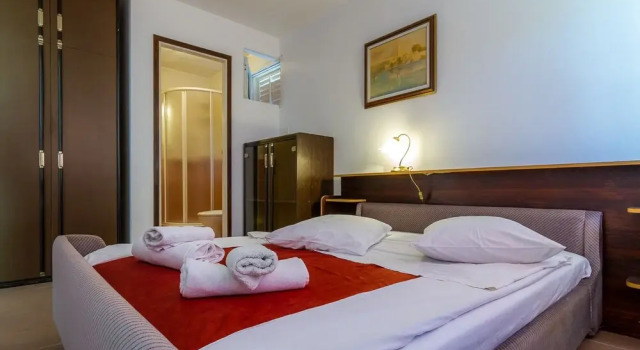 Anđeo - 80 m From Beach - A5, Prenota Hotel Arbe 