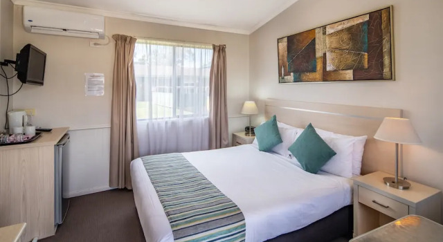 Двухместная студия Standard с балконом Ingenia Holidays Nepean River