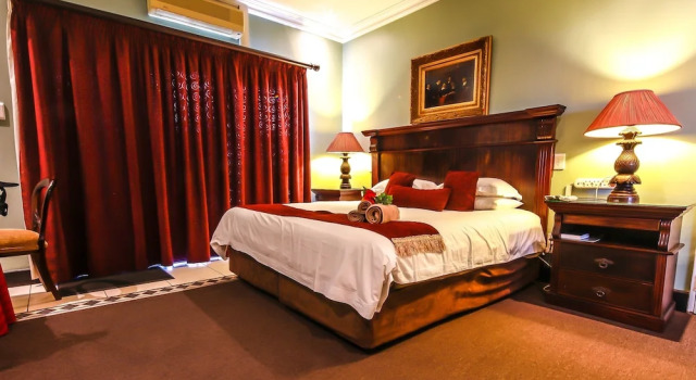Caesars Guesthouse, Забронировать Отель Отели Фри-Стейт с парковкой, Парковка