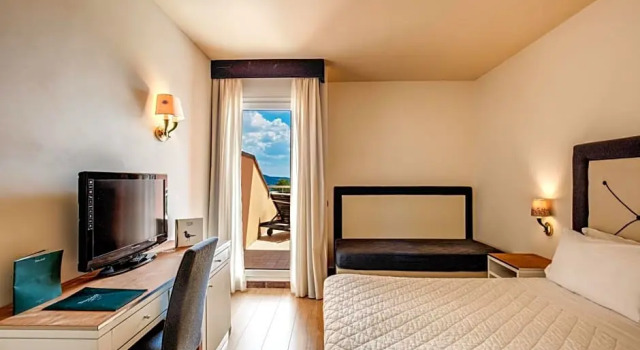 Номер Superior с видом на сад Demidoff Country Resort