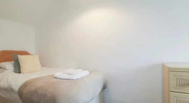 Коттедж Honeysuckle Cottage