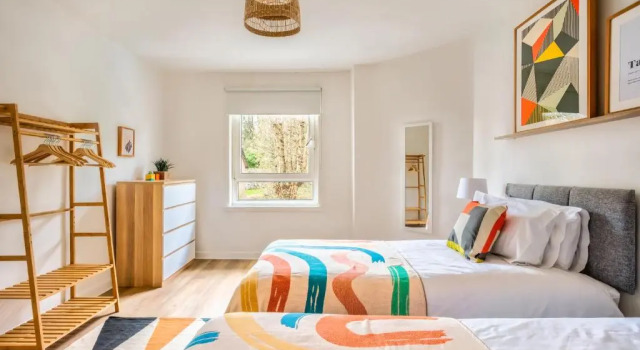Leven Apartment West Bridgend Dumbarton near Loch Lomond