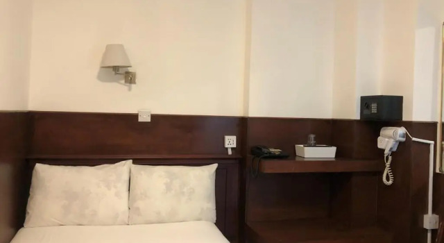 Одноместный номер Standard Plaza London Hotel