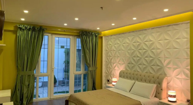 Tredi 18 Residence, Забронировать Отель Тирана область Тирана, рядом с Skanderbeg Square
