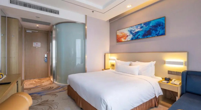 Номер Superior Holiday Inn Express Anshan Downtown by IHG
