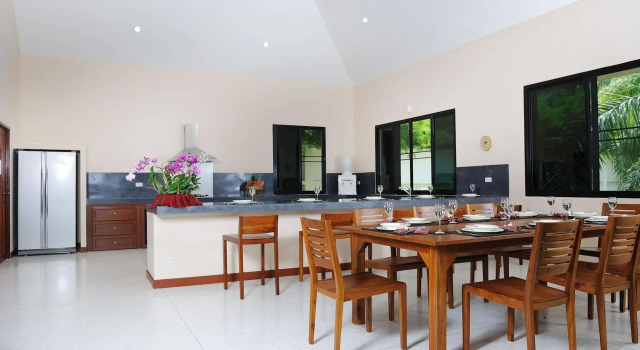 Baan Santi Villa