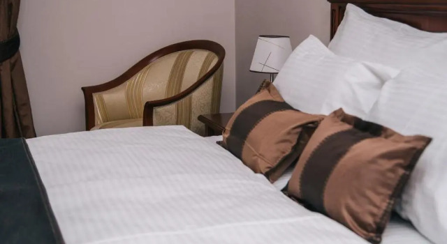 Люкс с балконом Hotel Stara Lika