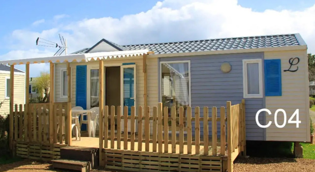 Bungalow With 2 Bedrooms in Louannec, With Shared Pool, Furnished Garden and Wifi, Rezerwuj Hotel  