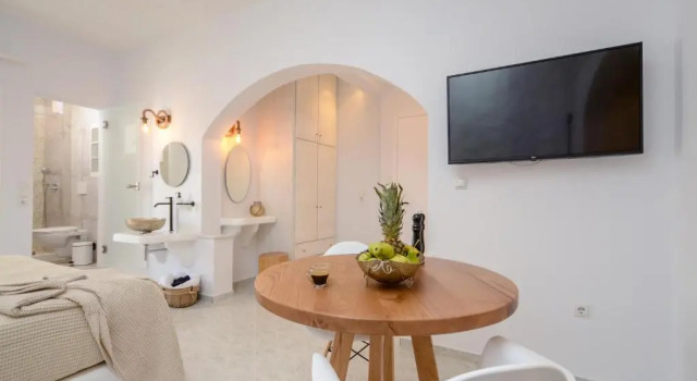 Smirida Suites