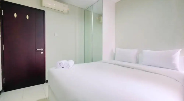 Spacious and Comfy 2BR Nifarro Park Apartment, Book Apartment Jakarta Jakarta Province