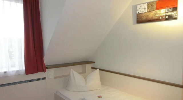 Central Hotel Garni